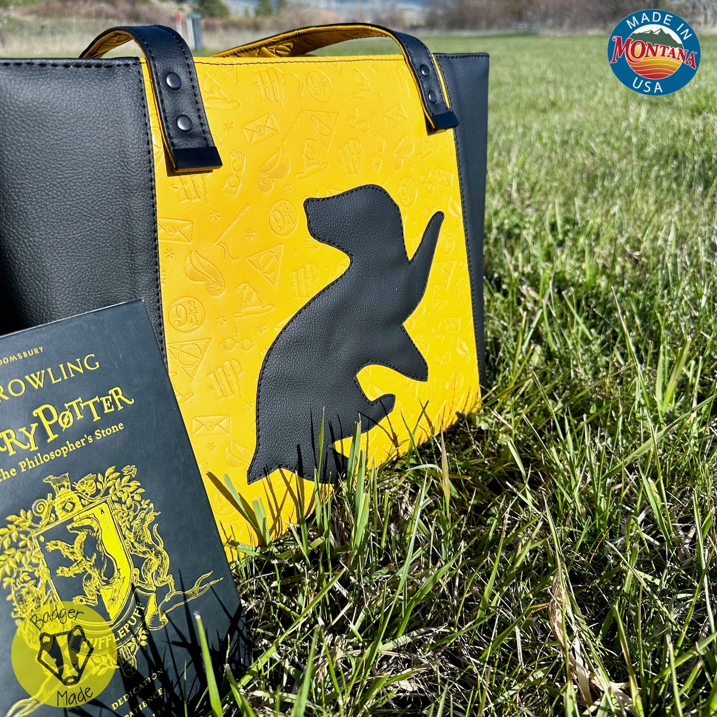 Badger house tote